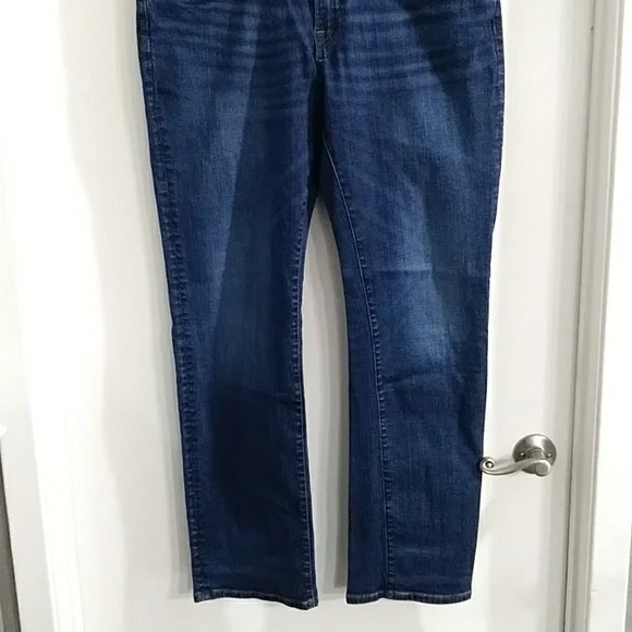 Buffalo David Bitton Straight/Six Dark Wash Jeans Size W36/L32 *EUC*